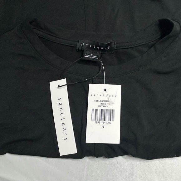 Sanctuary Black Knot Front Tee NWT - Picture 2 of 5